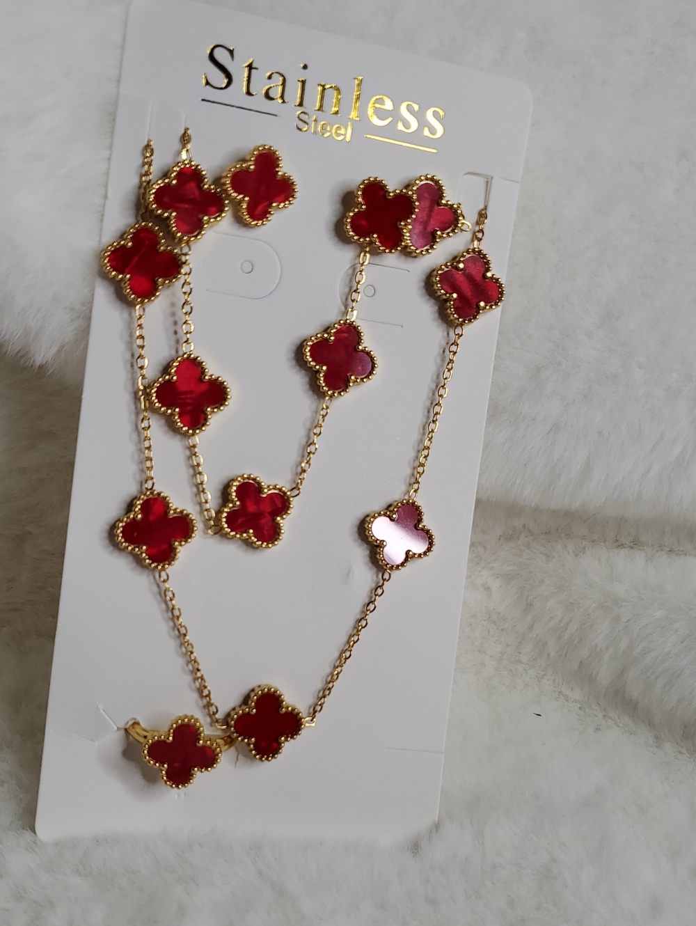 Fashion Jewelry Gold-Tone Necklace with Red Clover Motifs